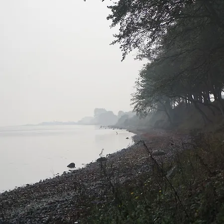 Bed & Breakfast Mollehusets 3*