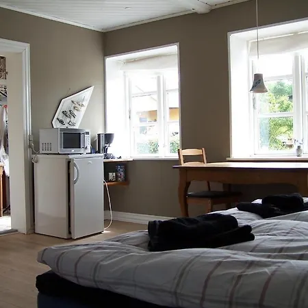 Mollehusets فندق مبيت وإفطار 3*