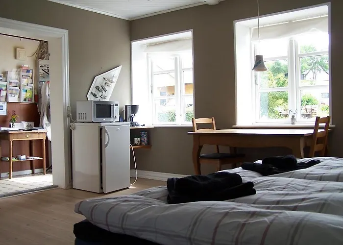 Mollehusets Bed & Breakfast 3*